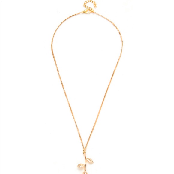 1 left! Rose 🌹 Gold Necklace - Picture 5 of 7